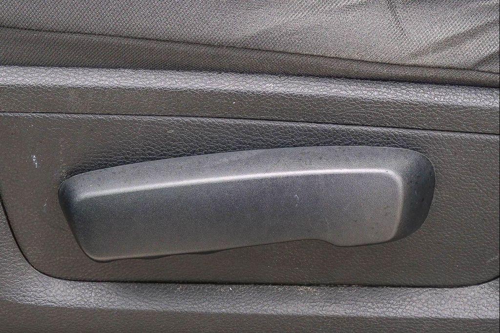 used 2022 Ram 1500 Classic car, priced at $22,981