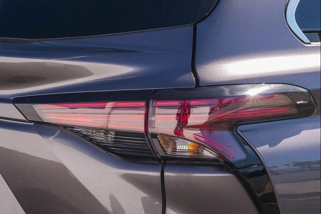 used 2022 Toyota Sienna car, priced at $41,481