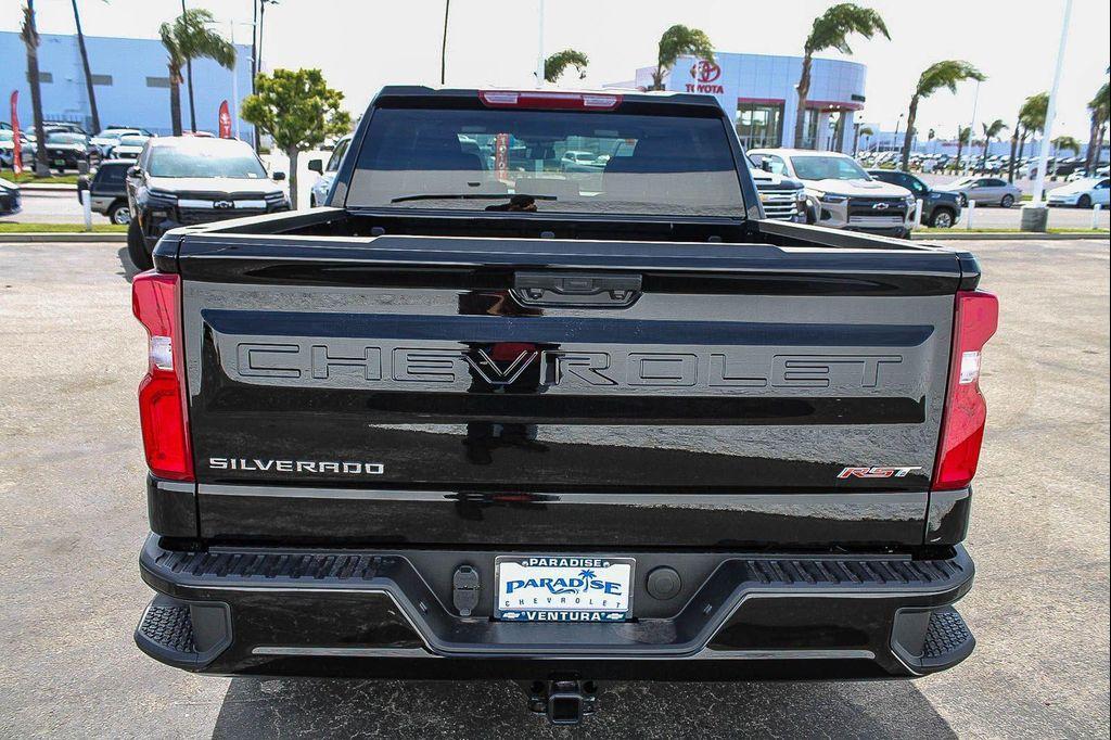 new 2026 Chevrolet Silverado 1500 car, priced at $52,043