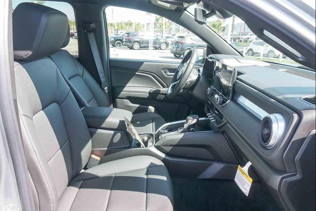 new 2026 Chevrolet Colorado car, priced at $43,560