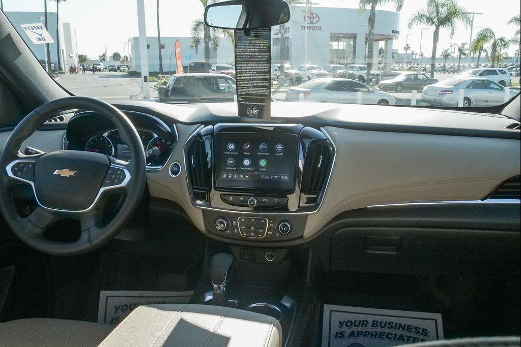 used 2023 Chevrolet Traverse car, priced at $26,483