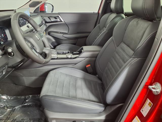used 2025 Mitsubishi Outlander car, priced at $26,493