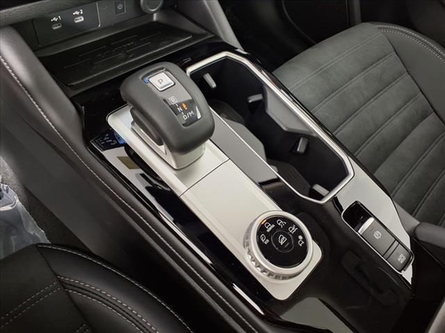 used 2025 Mitsubishi Outlander car, priced at $26,493