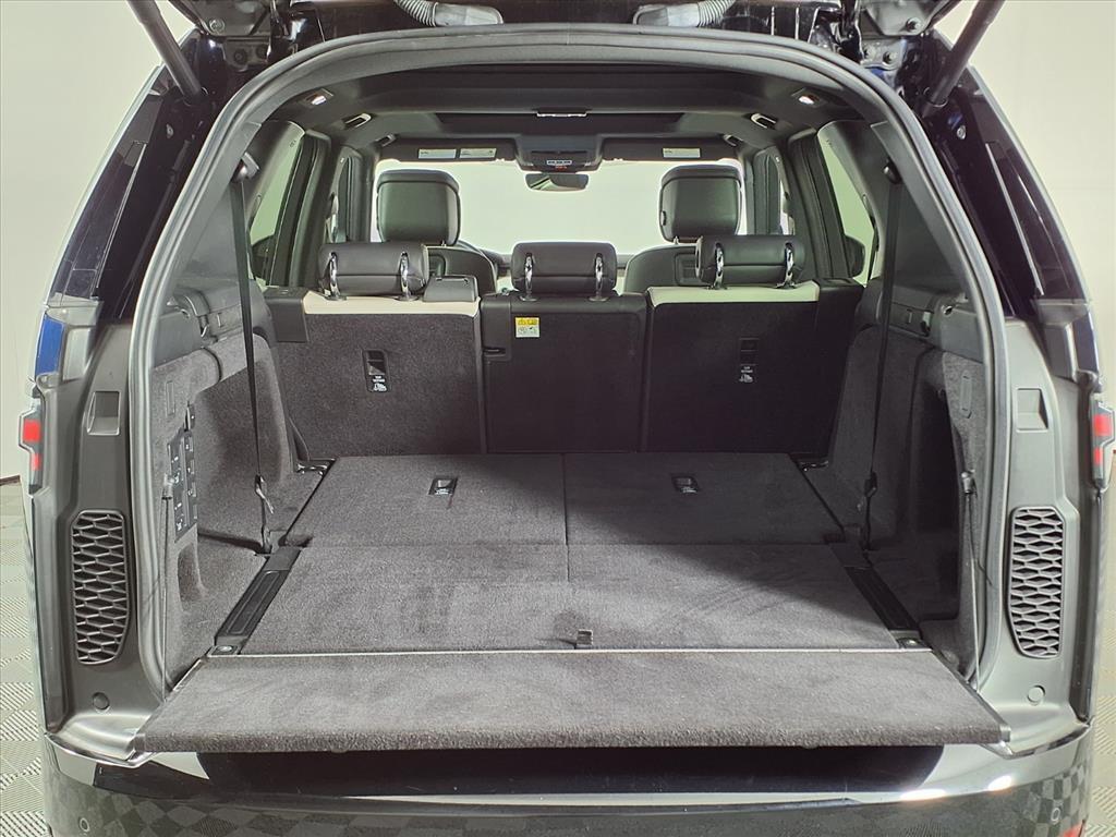 used 2023 Land Rover Discovery car, priced at $47,391