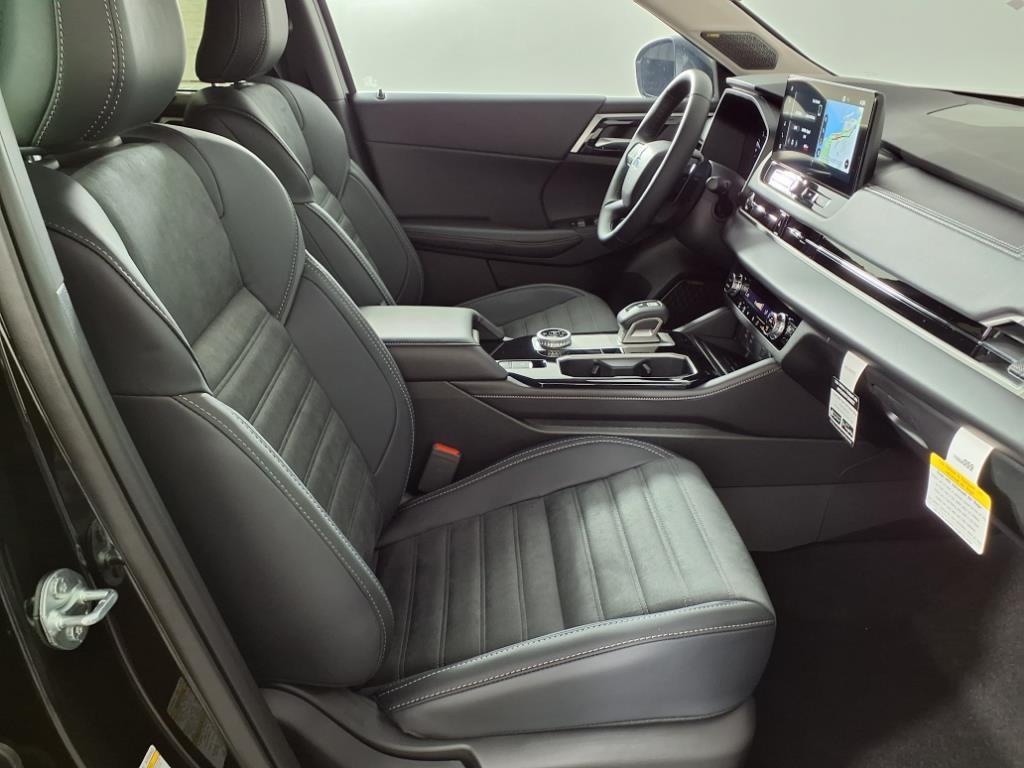 new 2025 Mitsubishi Outlander car, priced at $32,445