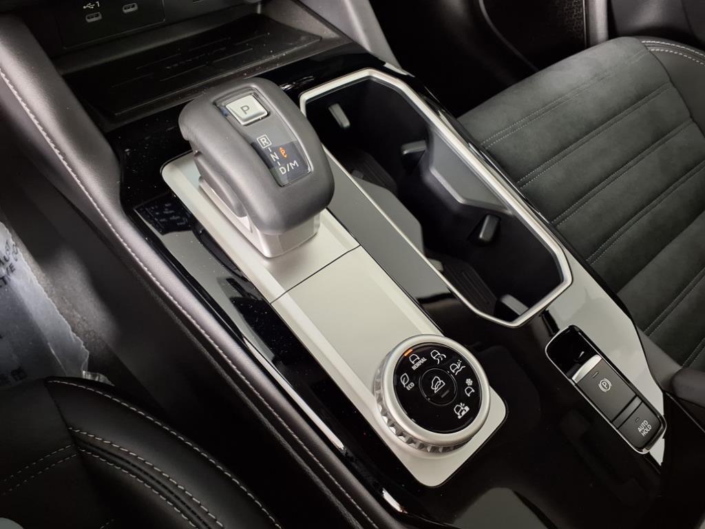 new 2025 Mitsubishi Outlander car, priced at $32,445