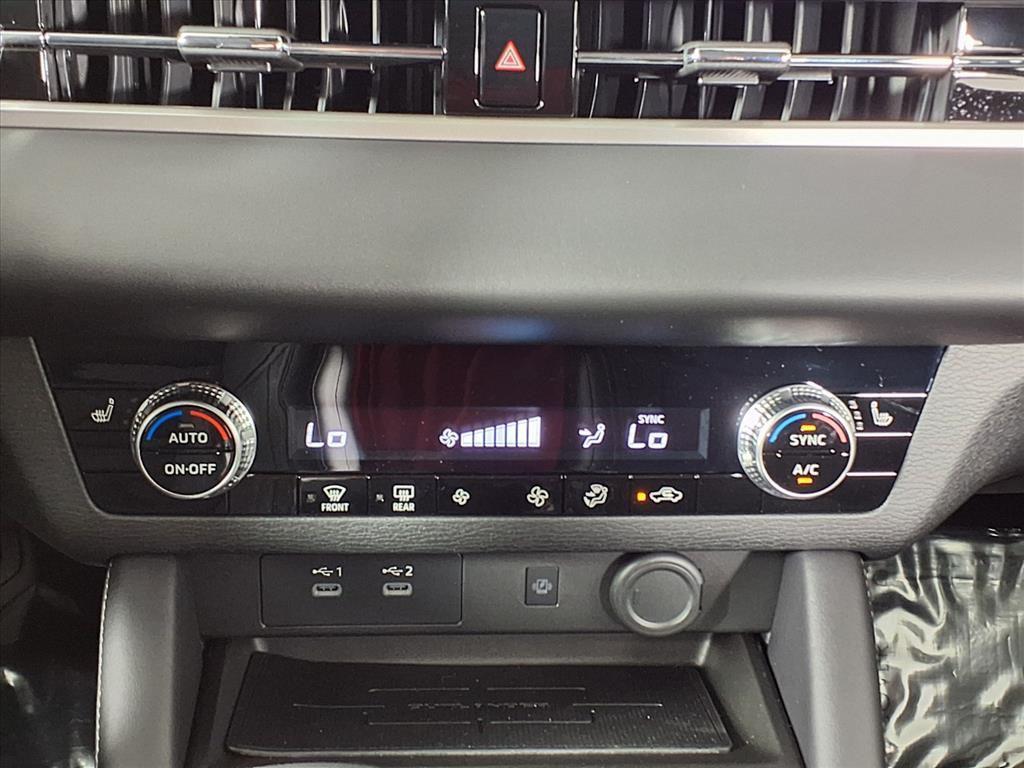 new 2025 Mitsubishi Outlander car, priced at $30,528