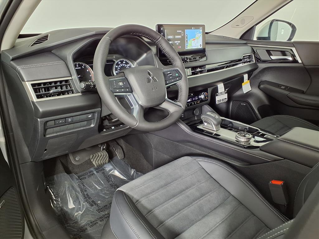 new 2026 Mitsubishi Outlander car, priced at $37,942