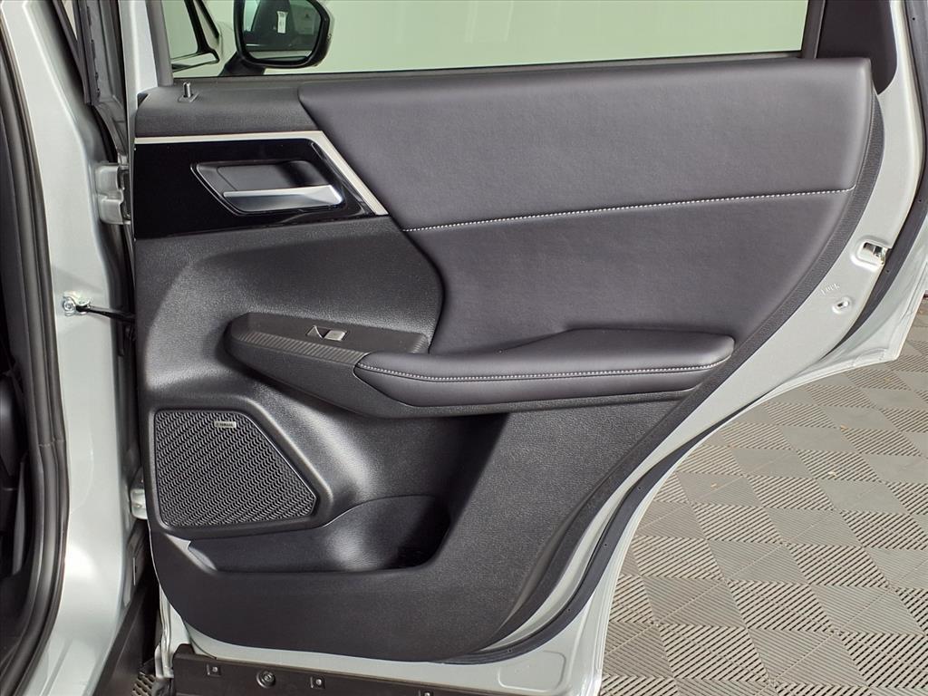 new 2026 Mitsubishi Outlander car, priced at $37,942