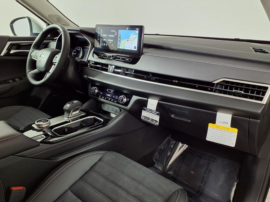 new 2026 Mitsubishi Outlander car, priced at $37,942