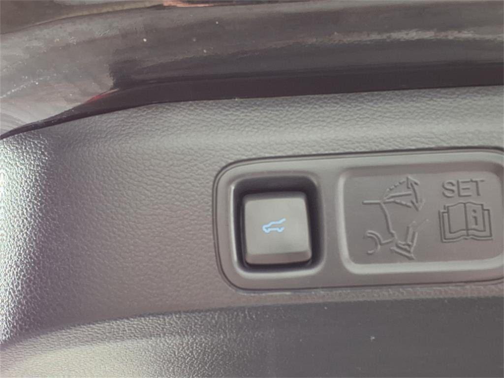 used 2022 Ford Expedition car, priced at $52,982