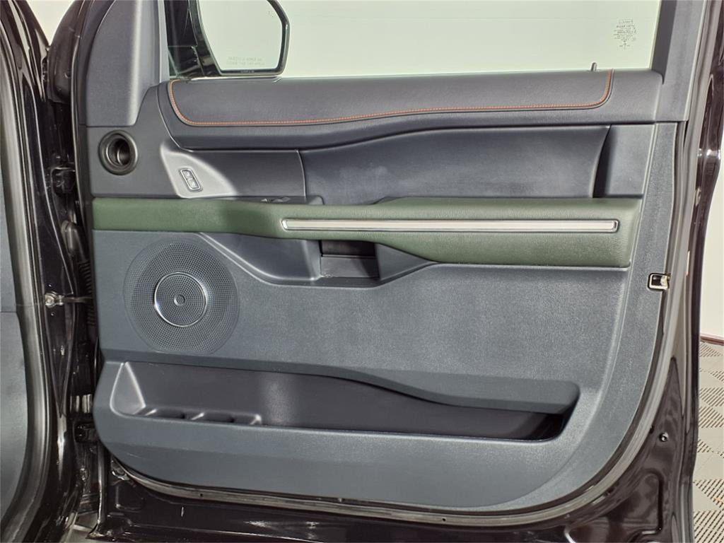 used 2022 Ford Expedition car, priced at $52,982