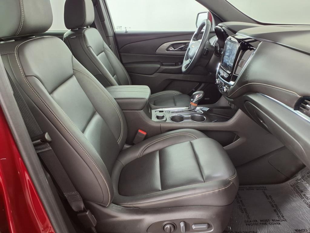 used 2023 Chevrolet Traverse car, priced at $24,701