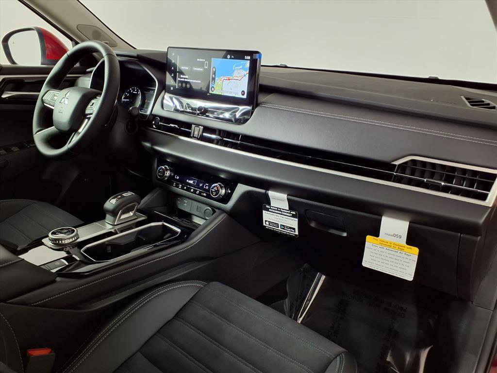 new 2025 Mitsubishi Outlander car, priced at $29,212