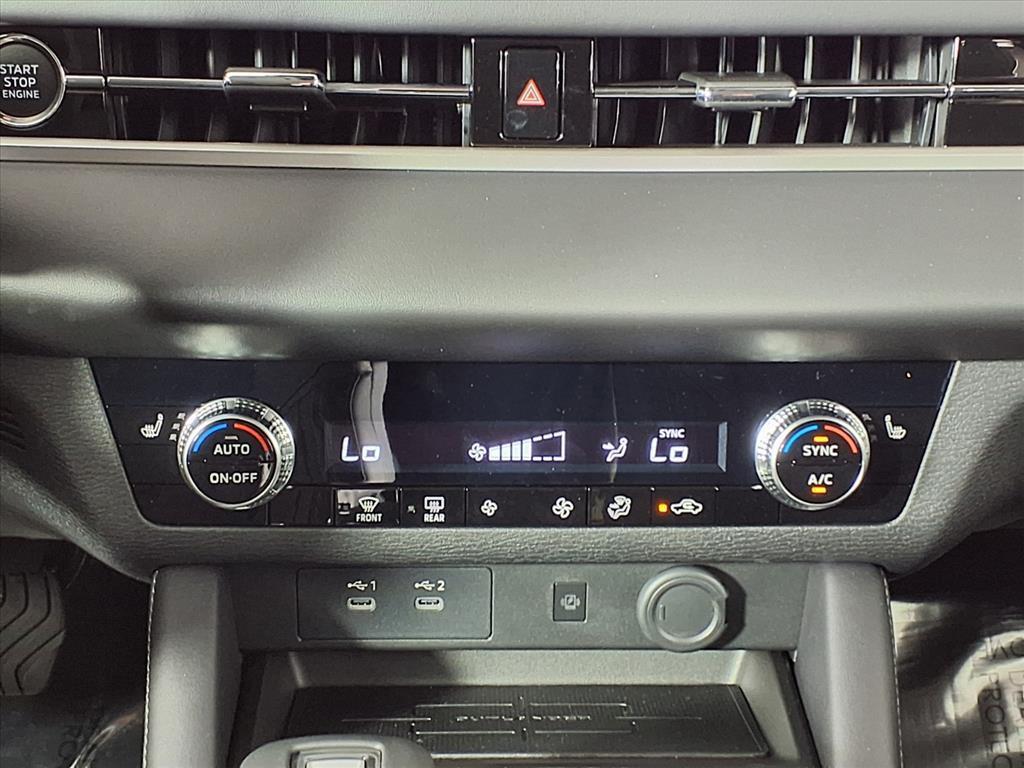 new 2025 Mitsubishi Outlander car, priced at $29,212