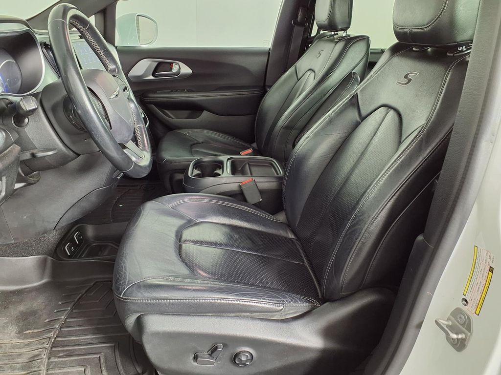 used 2018 Chrysler Pacifica car, priced at $12,296