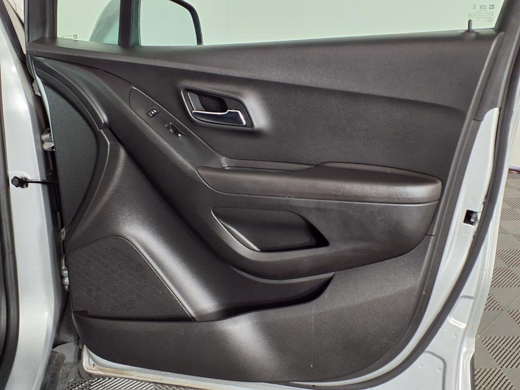 used 2020 Chevrolet Trax car, priced at $15,440