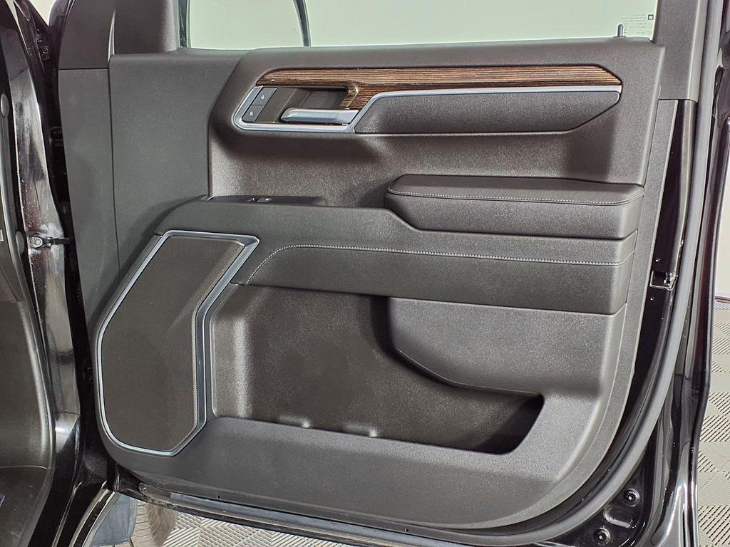 used 2023 GMC Sierra 1500 car, priced at $44,455