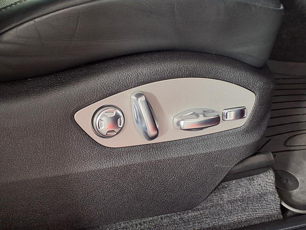 used 2024 Porsche Macan car, priced at $53,849