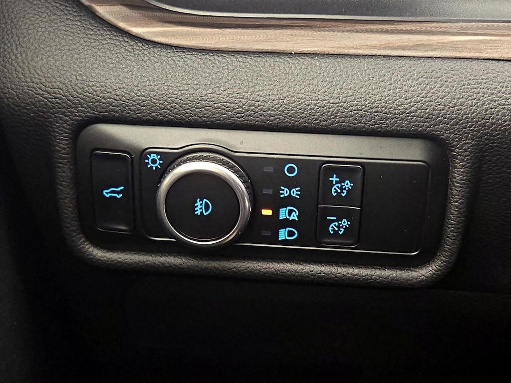 used 2023 Ford Explorer car, priced at $26,998