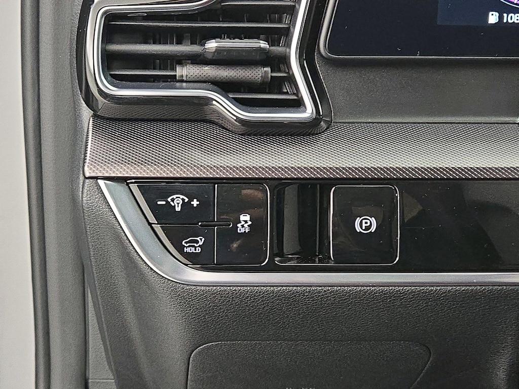 used 2025 Kia Sportage car, priced at $28,998