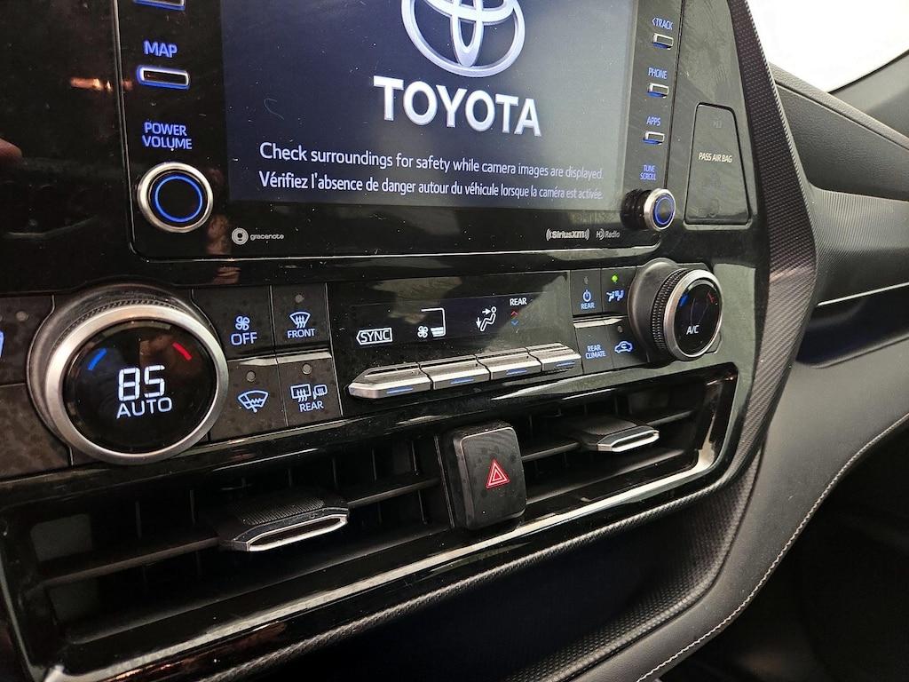 used 2021 Toyota Highlander car, priced at $33,998