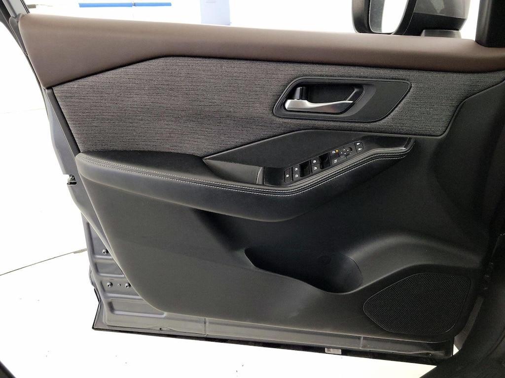 used 2023 Nissan Rogue car, priced at $21,998