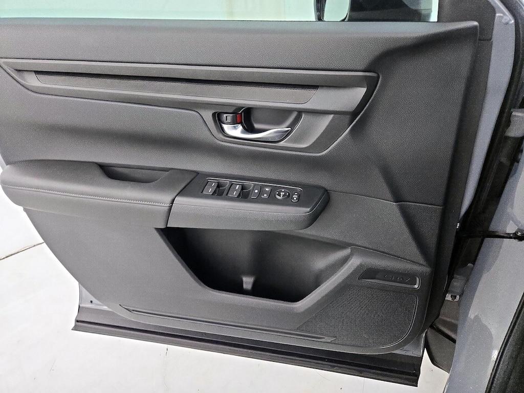 used 2025 Honda CR-V car, priced at $28,998