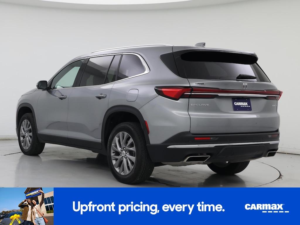 used 2025 Buick Envision car, priced at $33,998