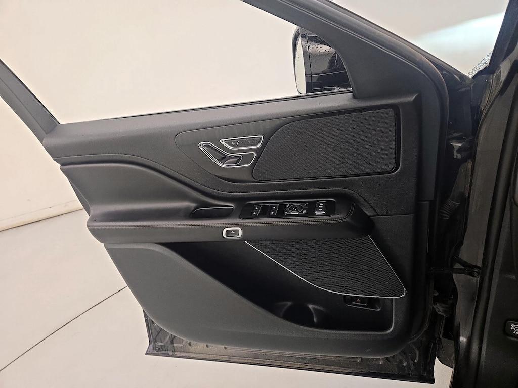 used 2024 Lincoln Aviator car, priced at $44,998