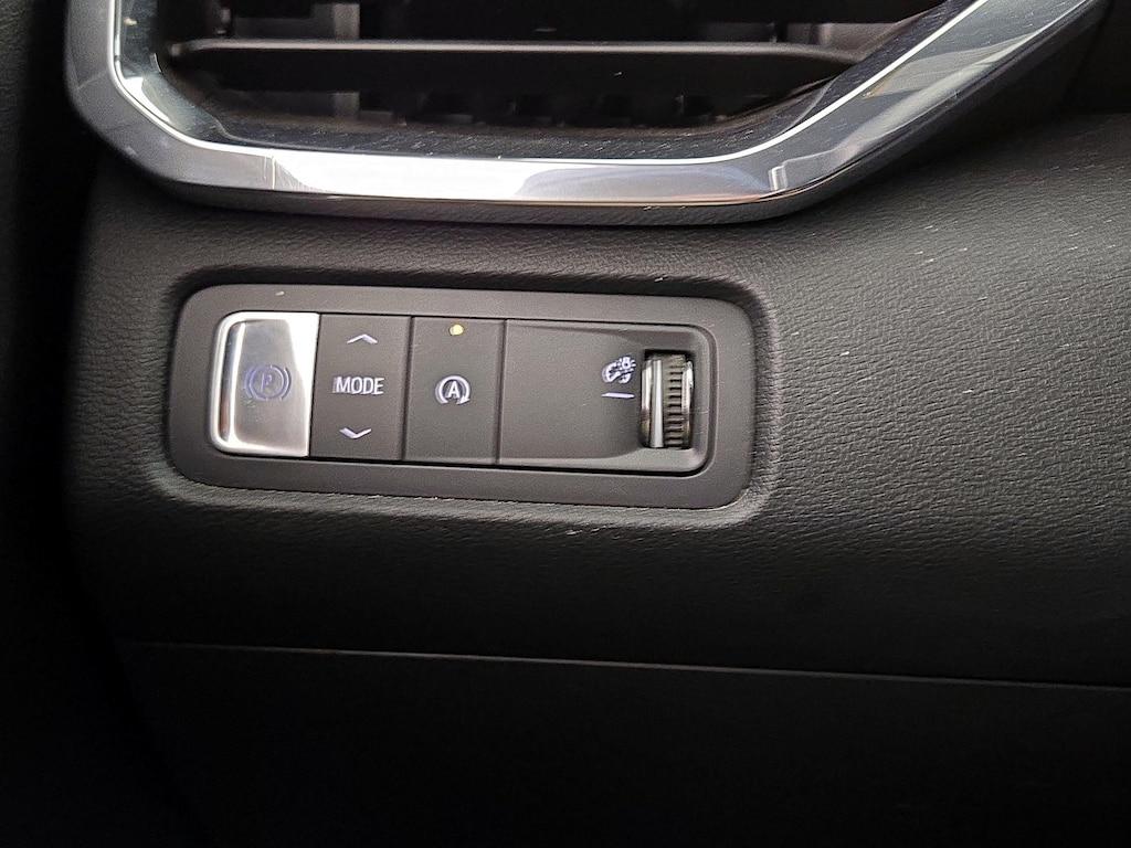 used 2025 GMC Acadia car, priced at $30,998