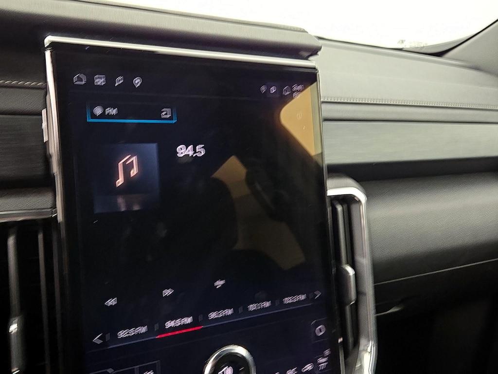 used 2025 GMC Acadia car, priced at $30,998