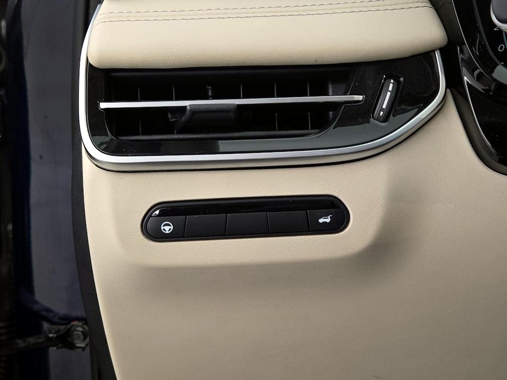 used 2023 INFINITI QX60 car, priced at $35,998