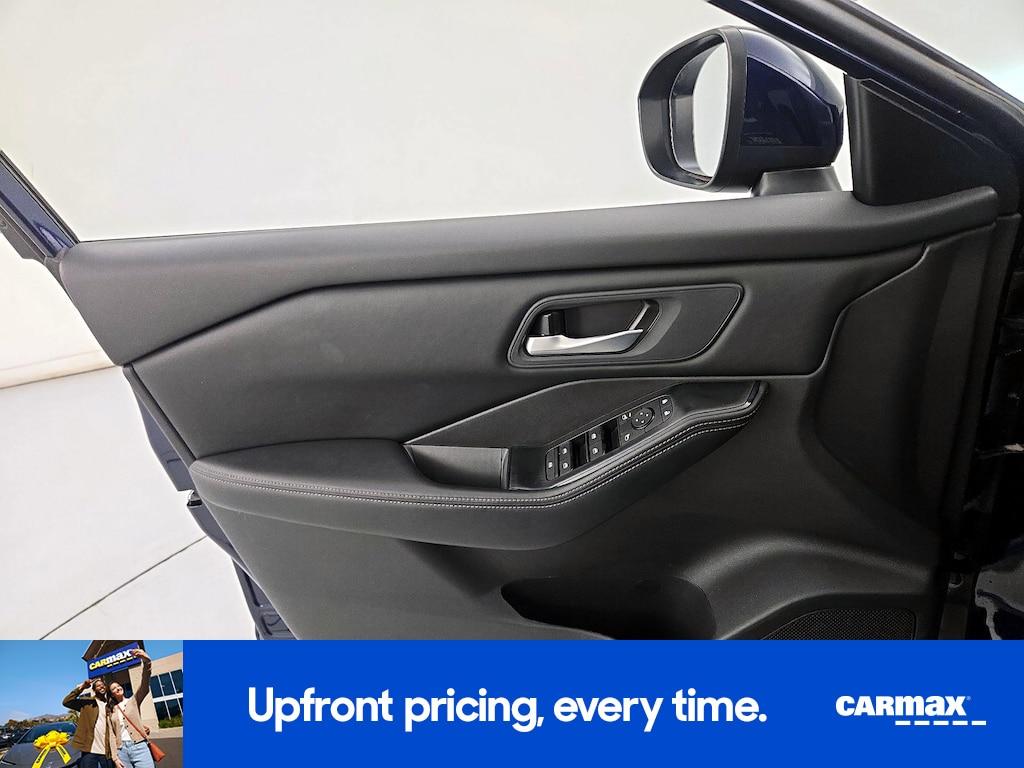 used 2025 Nissan Rogue car, priced at $23,998