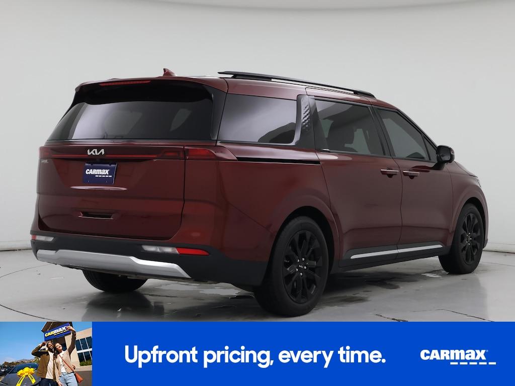 used 2022 Kia Carnival car, priced at $34,998