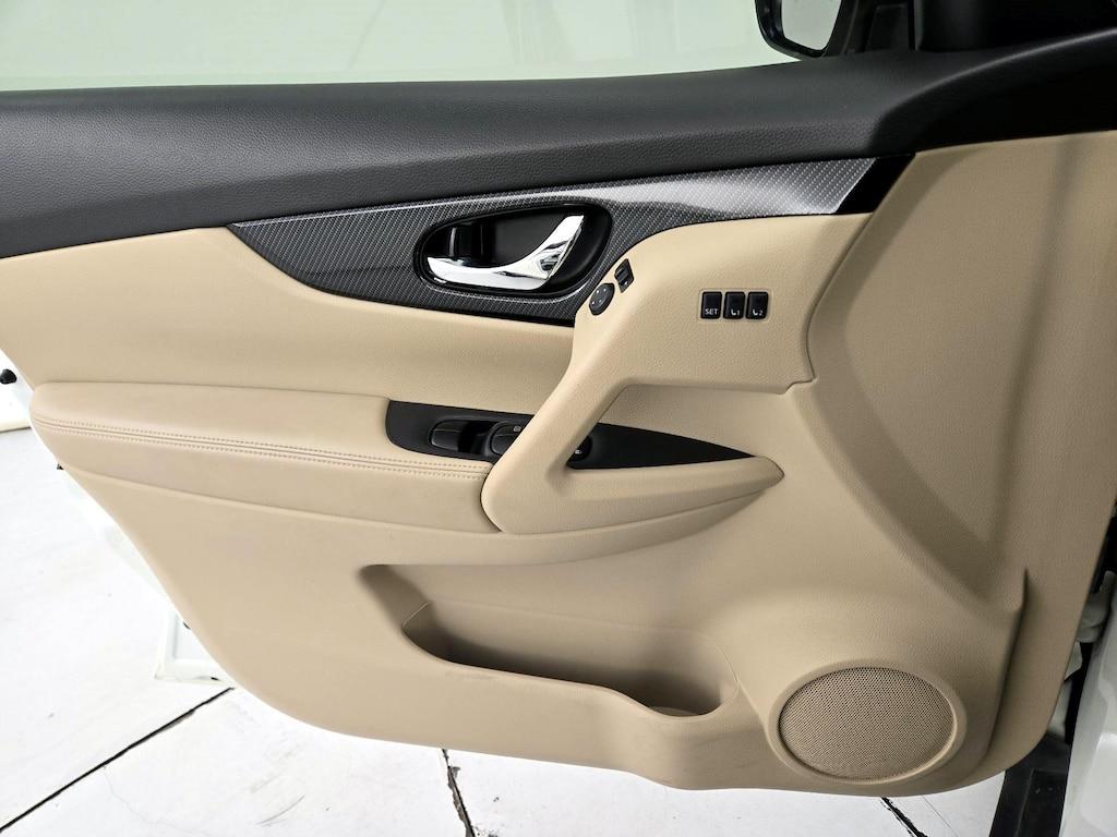 used 2018 Nissan Rogue car, priced at $15,998