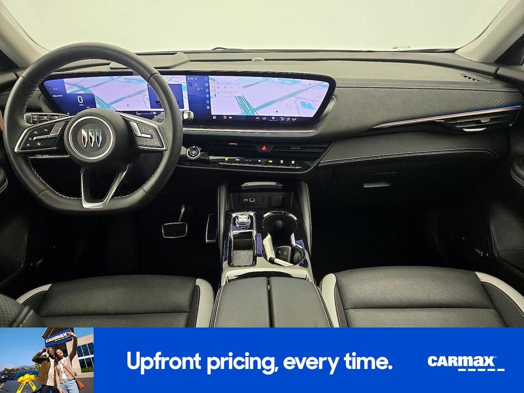 used 2025 Buick Envision car, priced at $32,998