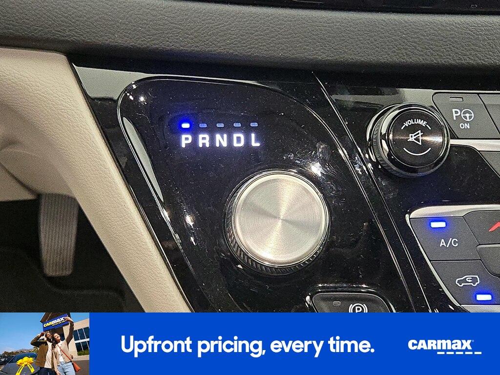 used 2017 Chrysler Pacifica car, priced at $19,998