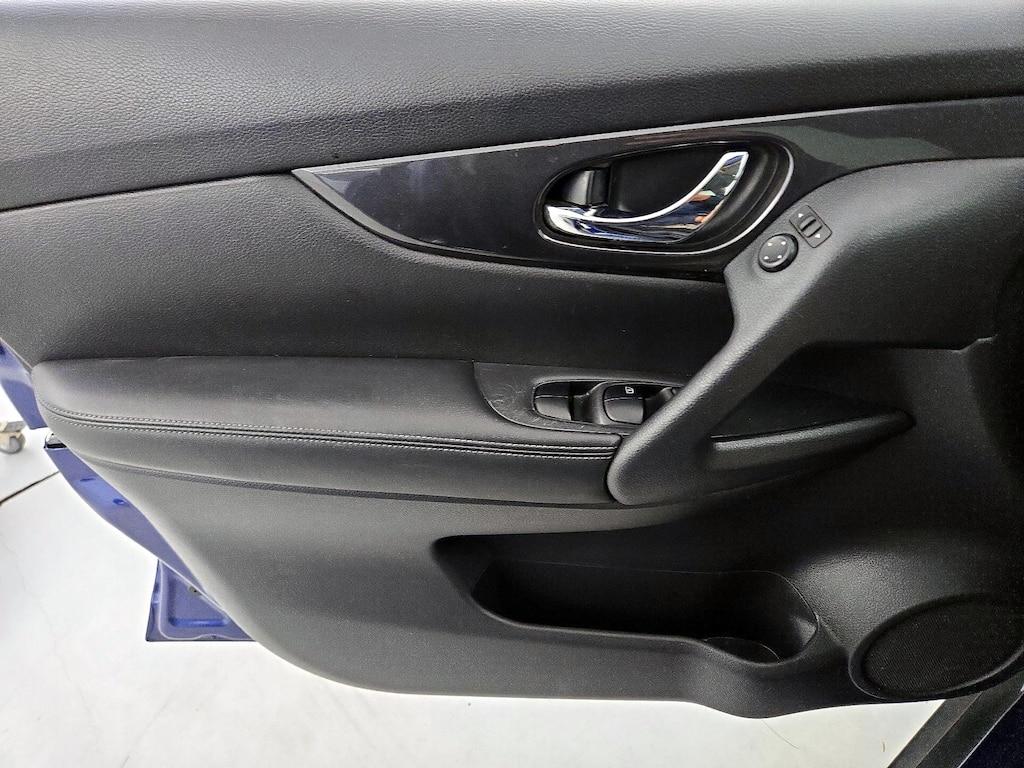 used 2017 Nissan Rogue car, priced at $12,998