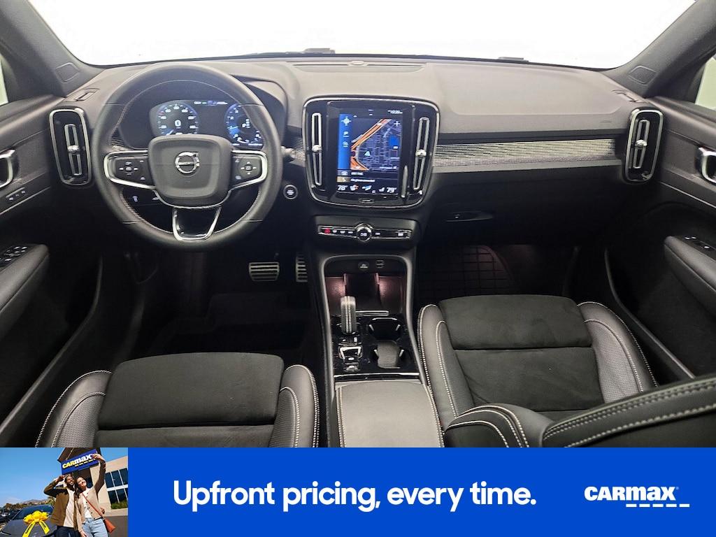used 2021 Volvo XC40 car, priced at $24,998