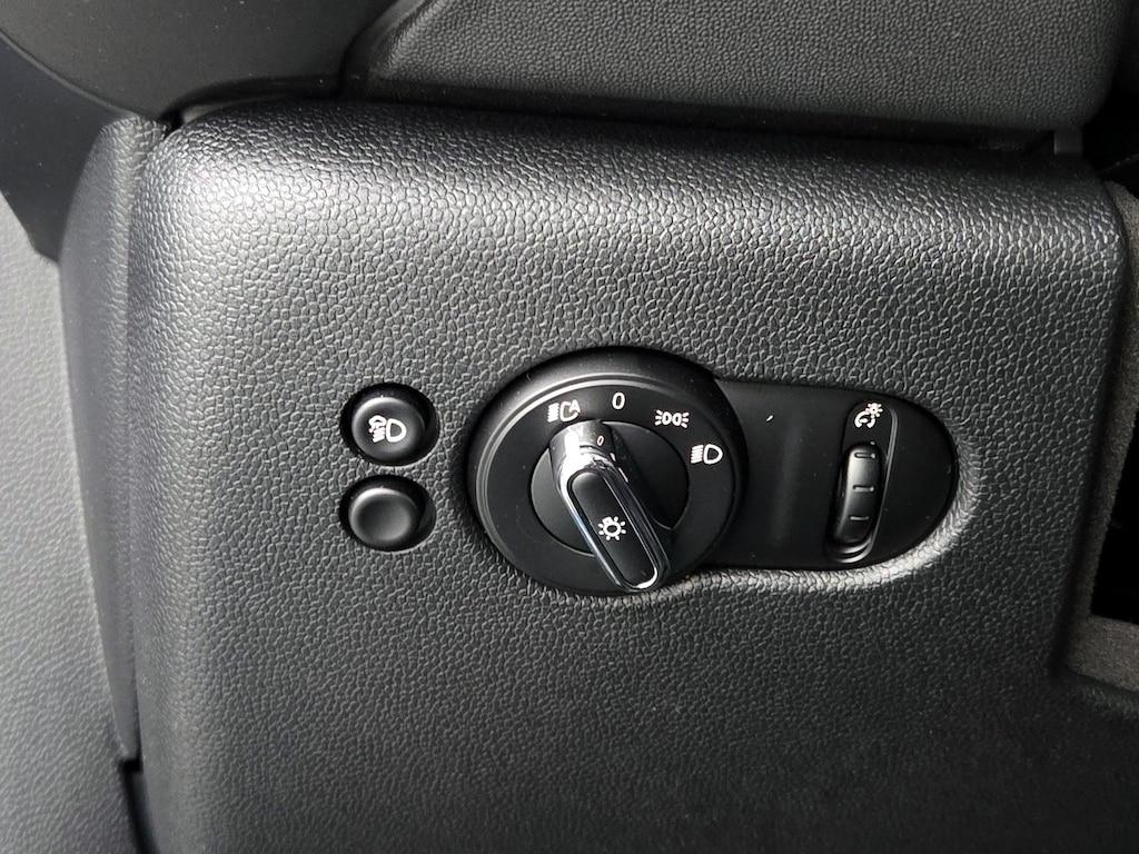 used 2022 MINI Hardtop car, priced at $22,998