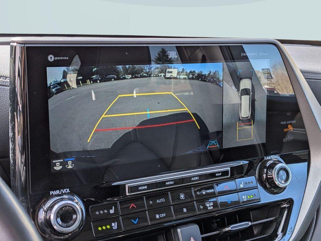 used 2022 Toyota Highlander Hybrid car, priced at $38,888