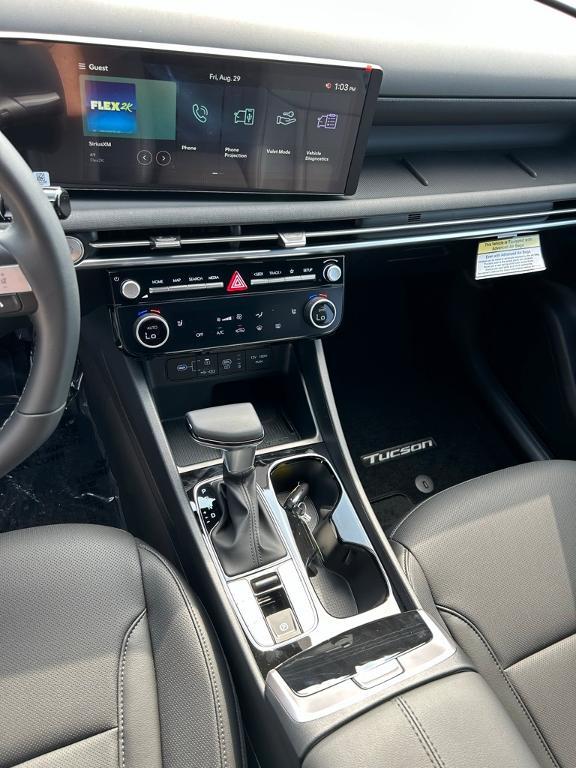 new 2025 Hyundai Tucson car, priced at $29,995
