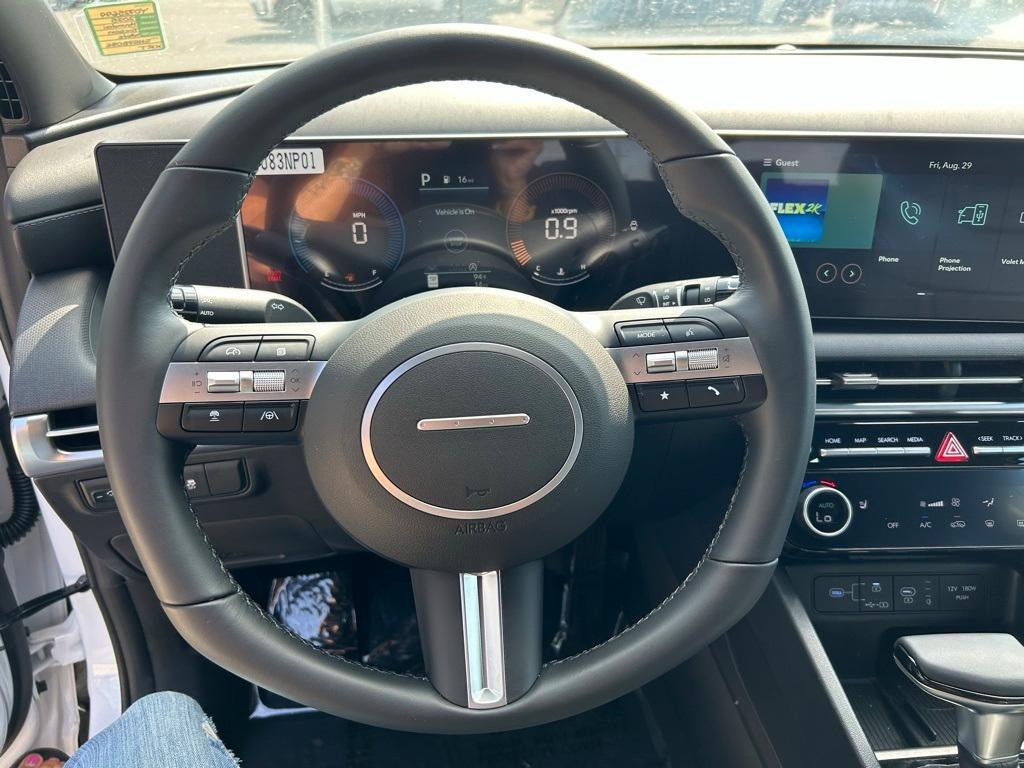 new 2025 Hyundai Tucson car, priced at $29,995