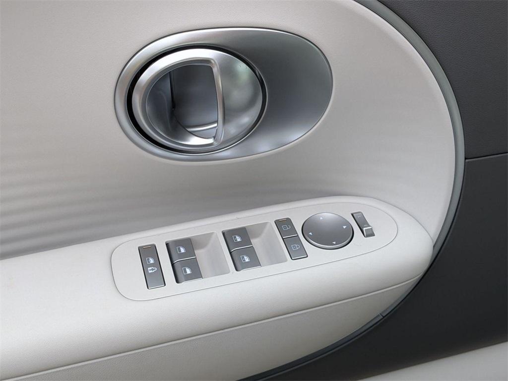 new 2026 Hyundai IONIQ 9 car, priced at $65,925