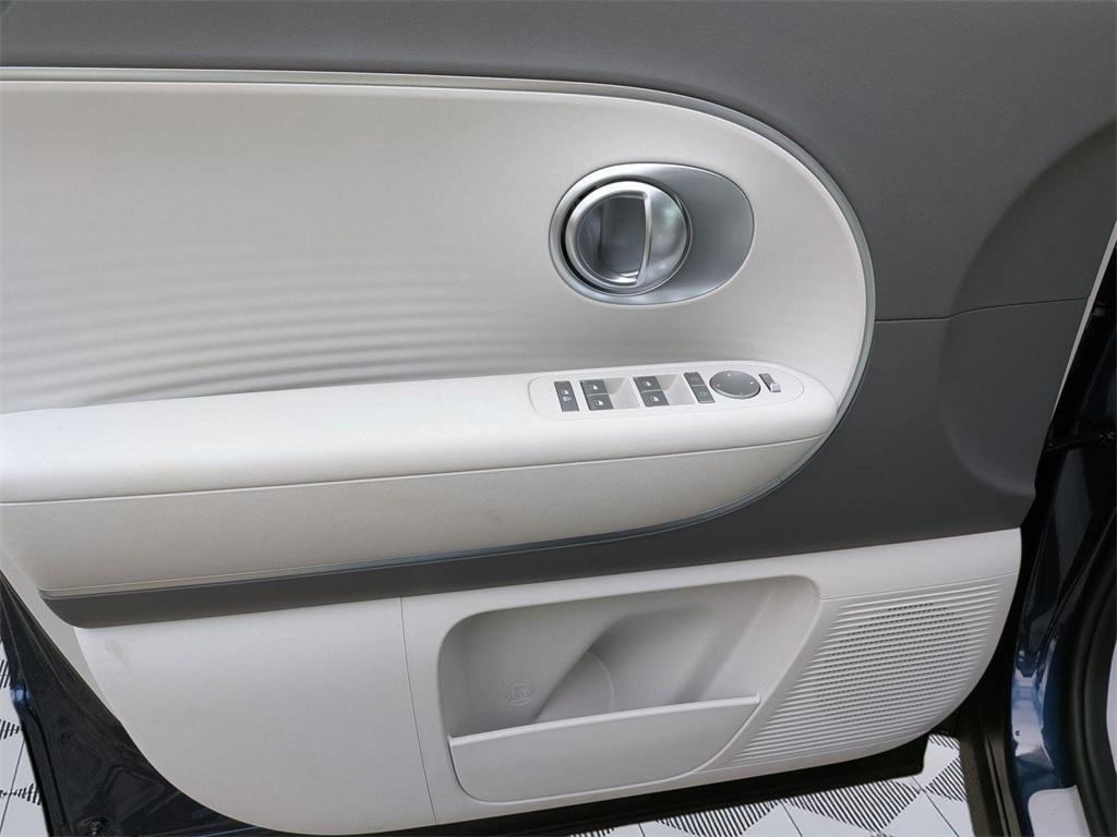 new 2026 Hyundai IONIQ 9 car, priced at $65,925