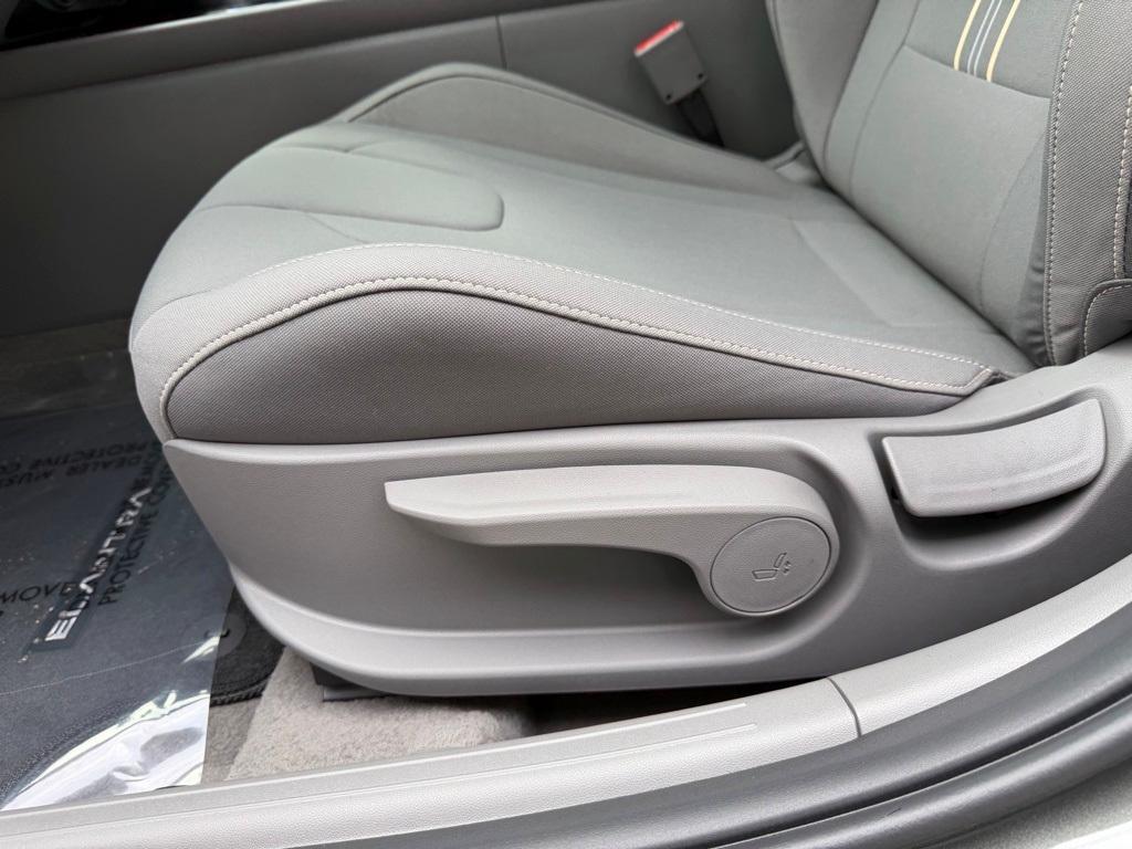 new 2026 Hyundai ELANTRA HEV car, priced at $28,057