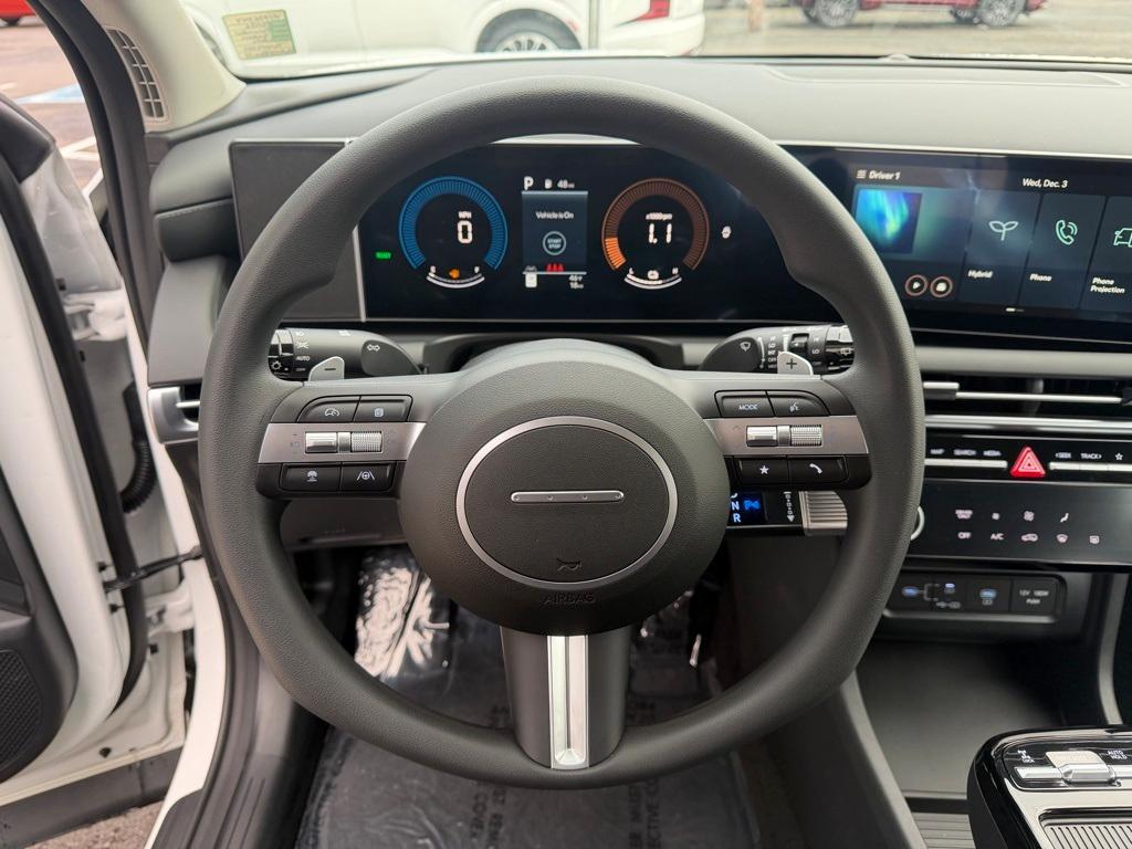 new 2026 Hyundai TUCSON Hybrid car, priced at $34,412