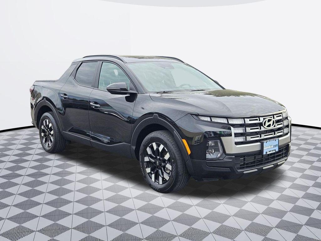 used 2025 Hyundai SANTA CRUZ car, priced at $27,354