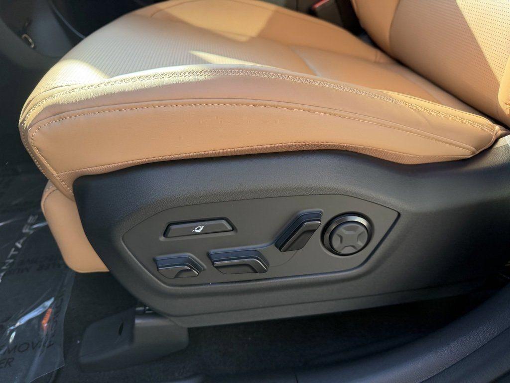 new 2026 Hyundai SANTA FE HEV car, priced at $48,515